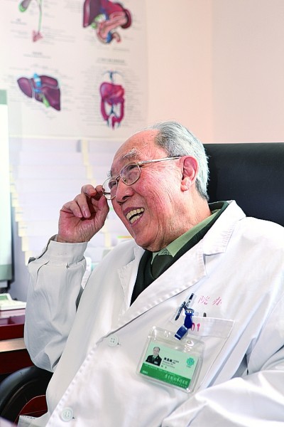 披肝沥胆 赤子情怀——追记我国“肝胆外科之父”、中国科学院院士吴孟超