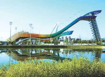 北京冬奥会三大赛区39个场馆建设顺利10月起举行15项测试活动