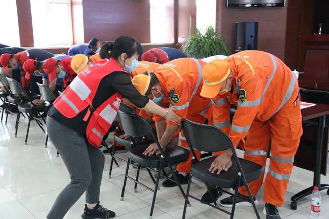 15台“救命神器”落户西长安街西城区首支街道级红十字志愿服务队成立