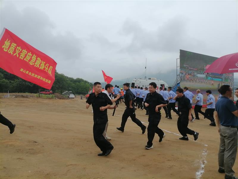 从“人救”到“物救”