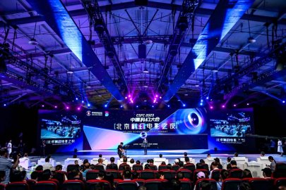 光影绘就科幻未来之路:北京科幻电影之夜首推科幻短片单元