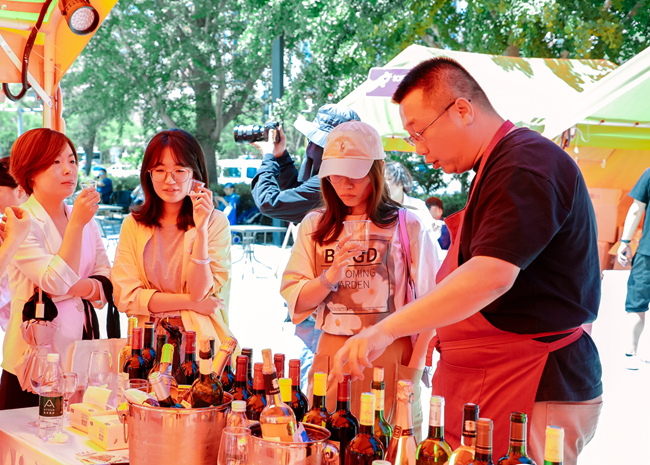 北京朝阳·波尔多葡萄酒节邀市民品红酒美食 体验别样餐酒搭配