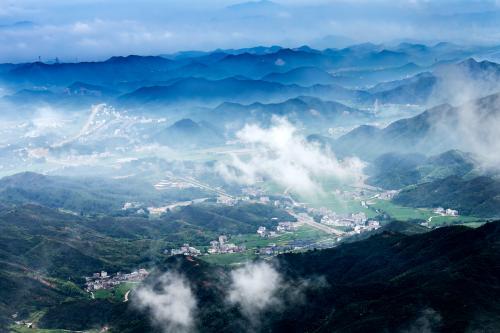  一栋民宿里的乡村“共富梦”