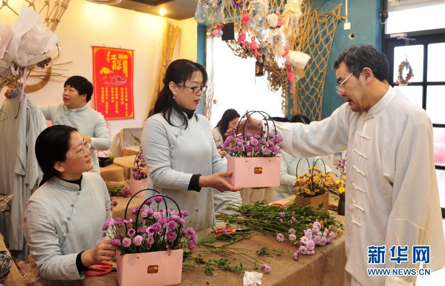 我与鲜花有个约会——独臂花匠钱建河的“芬芳”人生