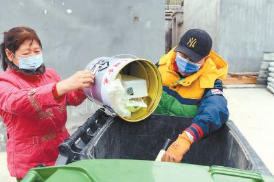 山区街道垃圾不落地