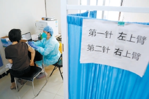 北京疫苗接种突破1300万人打疫苗不会导致接种者核酸呈阳性