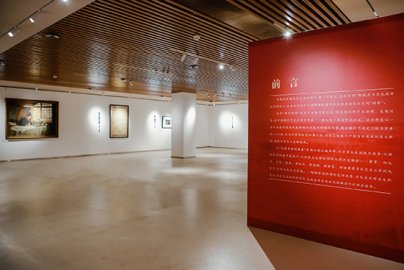 “红色主题艺术特展”在京开幕八大历史时刻致敬百年历程