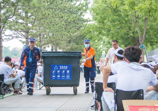 揭秘建党百年庆祝大会幕后：最早到场最后离场“环卫人”的64小时