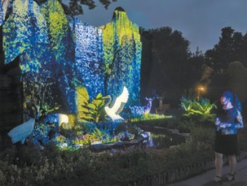 世界花卉大观园今晚开启“夜游节”