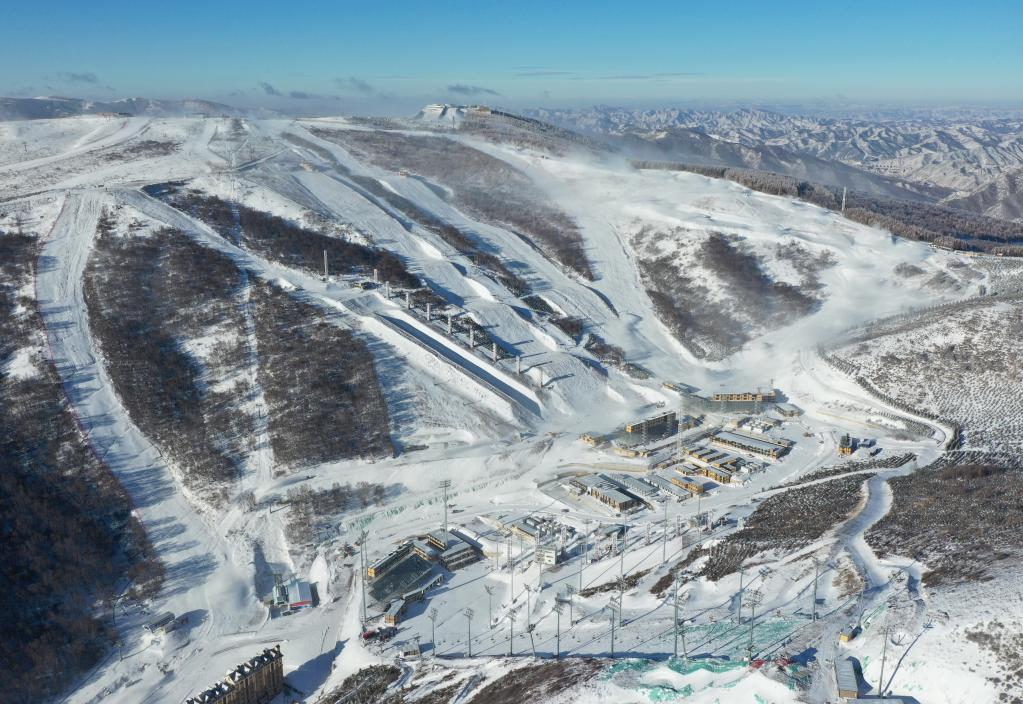 迎风踏雪 不负约定——滑雪赛道救援医生张辉良的冬奥故事