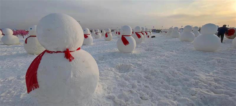 逐梦冬奥 宁夏银川冰雪运动“燃”起来