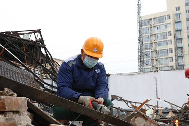 西城广外消除铁路“旧”隐患京雄高铁沿线添绿色“新”景观