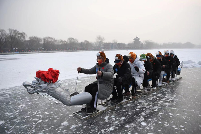 西城区全民健身欢乐冰雪季在什刹海启动五大活动助力市民“上冰雪”
