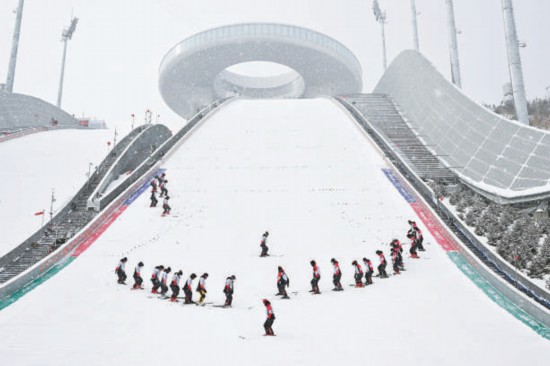 春雪润奥城