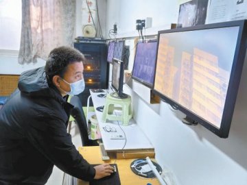 中泰雅轩小区启用32个探头监控高空抛物