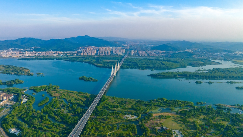 【“飞阅”中国】 汉江湿地生态美 城园