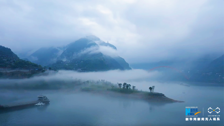 【“飞阅”中国】夏日三峡再现“巫山云雨”奇观