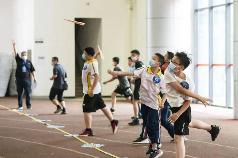 2664所学校幼儿园小朋友参加“应急纸飞机