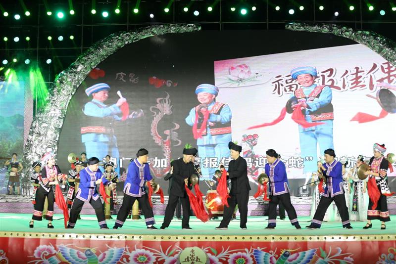 湘西州首届旅游发展大会开幕