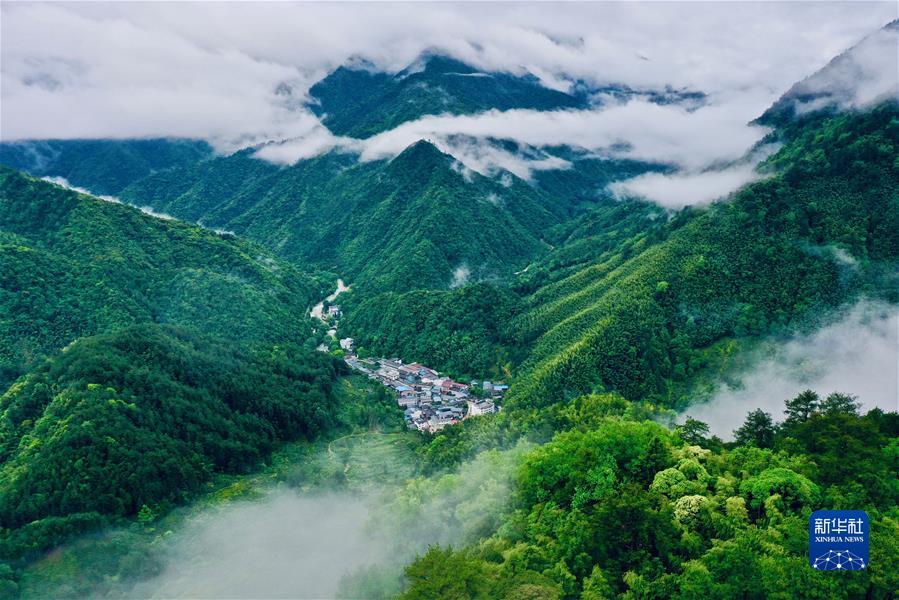 （新华全媒头条·奋进新征程 建功新时代·非凡十年·图文互动）（1）福建：抢抓机遇谋发展 奋力谱写新篇章