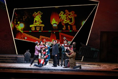 京味儿话剧《簋街》亮相首都剧场 唤回观众的“北京记忆”