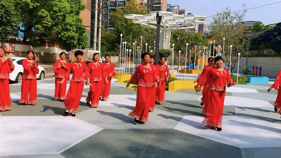 西塞山区：美好环境共同缔造 昔日垃圾场