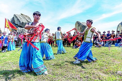 全面大众旅游时代：旅游业迈向高质量发展新阶段