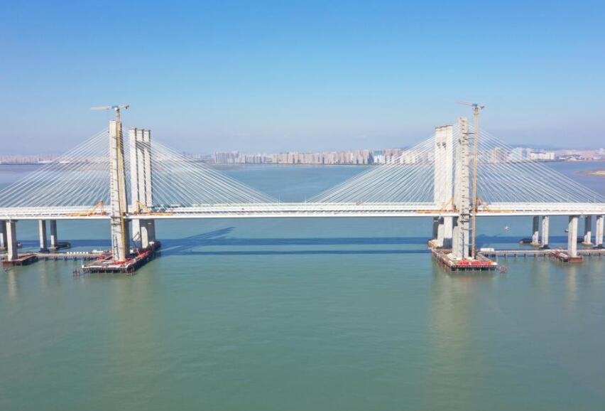 新时代之桥丨湛蓝·福建泉州湾跨海大桥