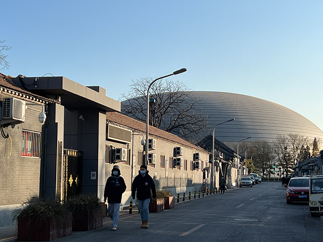 全市首个街道架空线全面入地 西长安街街道天空“无线美”