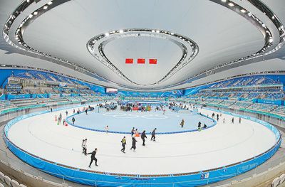 北京冬奥会、冬残奥会后的首个冰雪季：冰雪运动热 消费势头旺