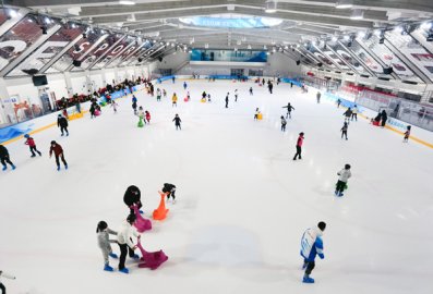 北京冬奥会一周年 “冬奥人”再回“冰