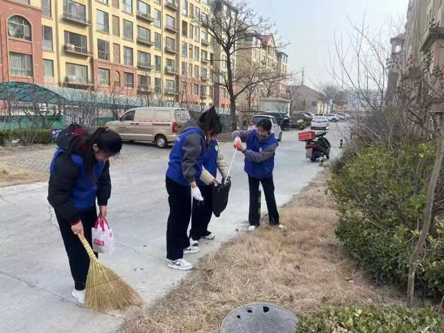 烟台手牵手孤困儿童志愿者服务中心—雷锋日活动