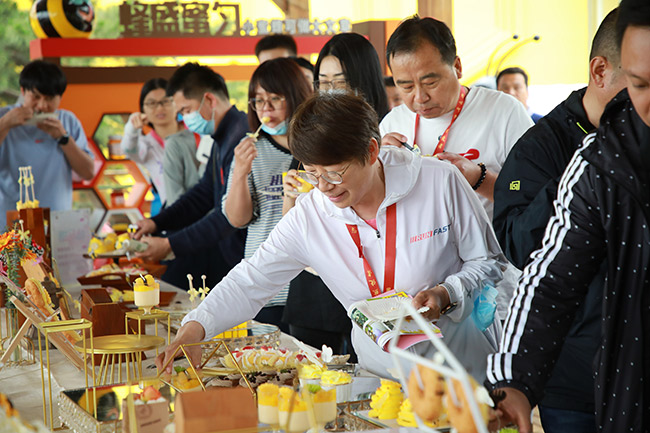世界蜜蜂日 首届北京蜜蜂文化节在密云区拉开帷幕