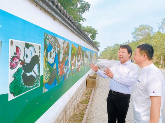 房山水峪筹建“北京熊猫文化村”