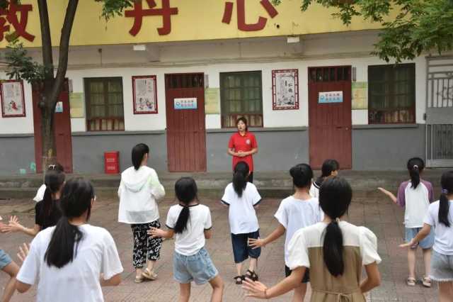 青春在实践||体教结合红色传，三防助贫印心间