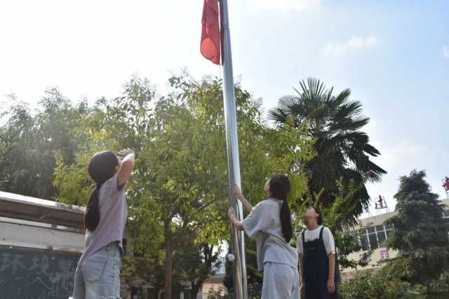 青春在实践||体教结合红色传，三防助贫印心间