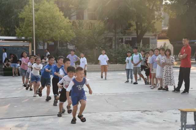 青春在实践||体教结合红色传，三防助贫印心间