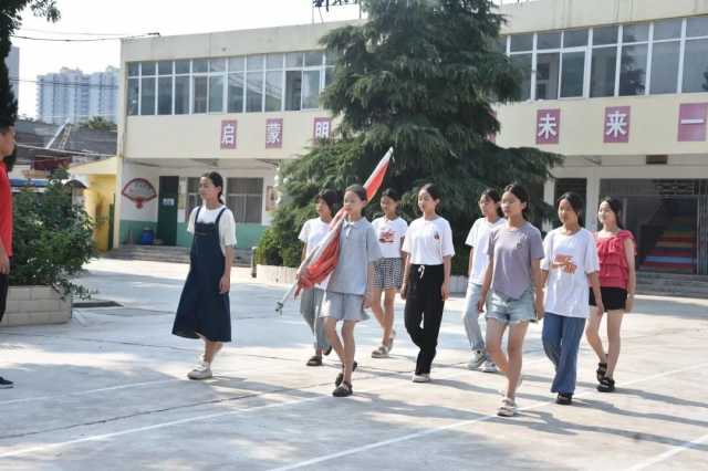 青春在实践||体教结合红色传，三防助贫印心间