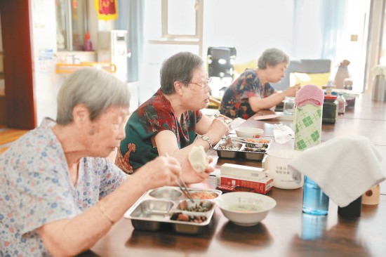 石景山实现养老助餐服务全覆盖