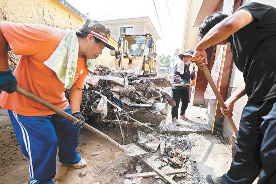 “孤岛村”灾后重建不孤单