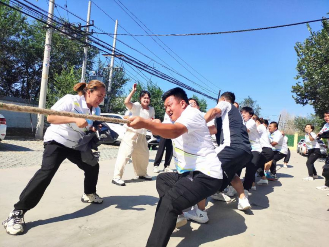 迎“篮”而上 “拔”出精彩——昌吉市三工镇农民综合运动会点燃乡村发展新活力