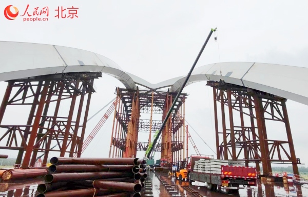 永定河架“飞虹” 京雄高速北京段年内全线通车