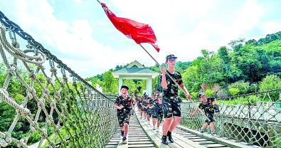 推动新时代全民国防教育走深走实