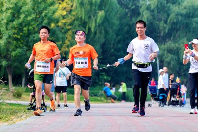 北京举办第66届国际聋人节健身周系列活动 近百名听障人士健康乐跑