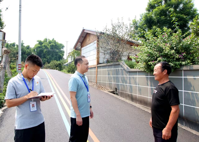 【基层党建】  自贡荣县监督护航乡村振兴建设“连心路”