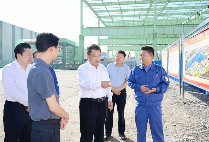 任振鹤在嘉峪关市酒泉市调研时强调 向“新”发力 聚“链”成势 提“质”而上 坚定不移把制造业和实体经济做强做优做大