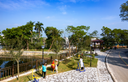 湛江廉江市河唇镇黄竹山村：干群同心打