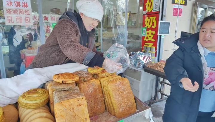 牧马银山文化传媒工作室助力南山农民，推动本地特色美食走向市场