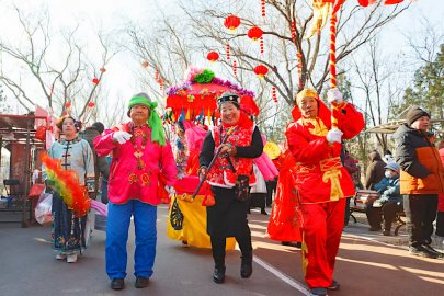 首届白浮泉新春庙会开幕