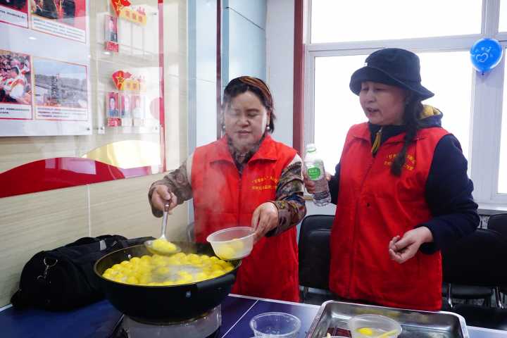 我们的节日“巳蛇迎新春 欢乐闹元宵”主题活动成功举办